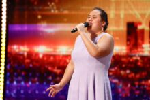 Meet Heidi Klum’s Golden Buzzer, Stunning Autistic, Blind ‘AGT’ Singer Lavender Darcangelo